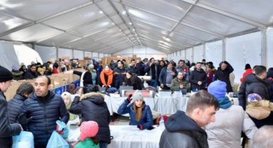 Fatih Belediyesi'nin deprem kampanyasına yoğun destek