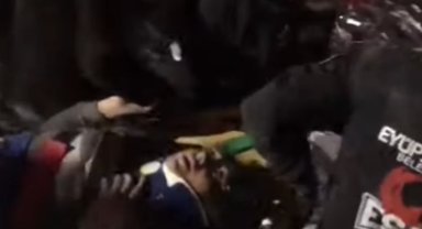 Hatay İskenderun'da anne ve oğul enkazdan kurtarıldı