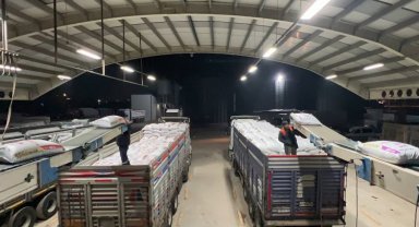 Hatay'a 10 tır besi ve süt yemi