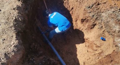 Hatay'da şebeke arızaları onarılıyor