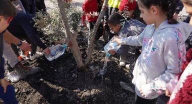 İskenderun'daki Çadır Kent'te Beylikdüzü'nden psikolojik destek