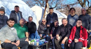 İYİ Parti Bursa'dan erzak seferberliği... 1.500 koli bizzat dağıtıldı