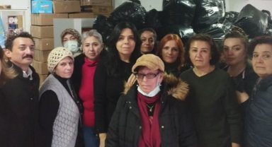 İYİ Parti İzmit'ten depremzedelere destek