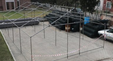 İzmit'in 'Park Bahçeler'i afet bölgesi için seferber
