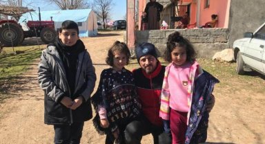 Kahramanlar duygu yüklü hikayelerle döndü