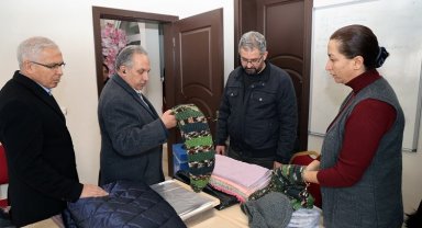 Kayseri Talas'tan depremzedelere uyku tulumu