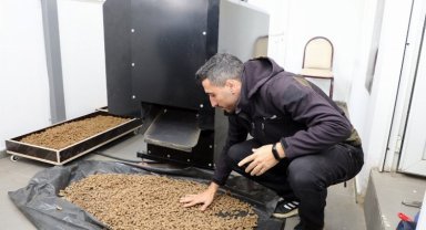 Mudanya'da sokak hayvanları için mama üretimi başladı