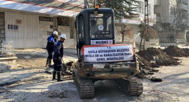 Muğla ekiplerinden afet bölgesine altyapı takviyesi