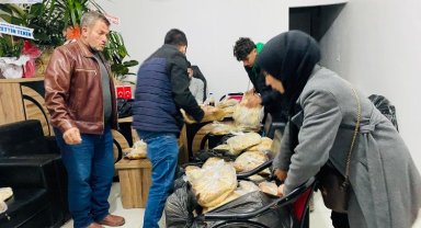 Tandır ve yufkalar depremzedeler için