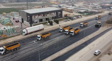 Bursa İnegöl'de Akpınar Kavşağı'nda asfalt mesaisi