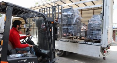 Bursa Yıldırım'da liselilerden afet bölgesine portatif 250 soba