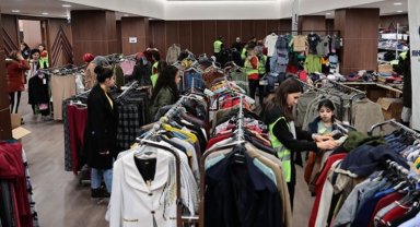 Büyükşehir, Denizli'de 15.460 afetzedeye kucak açtı