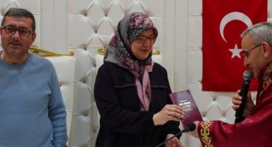 Depremzede çift Kütahya'da nikah kıydı