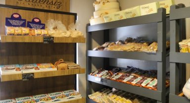 Depremzede hastaların ekmekleri Gaziantep'ten