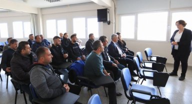 Güzelbahçe'de deprem ekibine motive toplantısı