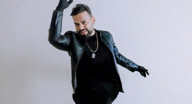 Hayalleriyle göçüp gitti