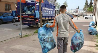 İnegöl'de 4 yılda 31 bin ton atıkla gelecek kurtuldu