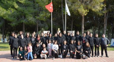 Kır Çiçekleri'nden depremzede ailelere moral ziyareti