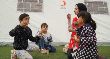 Kızılay'dan afetzedelere psikososyal destek
