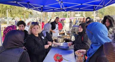 Kocaeli Gölcük'te 8 Mart'a buruk kutlama