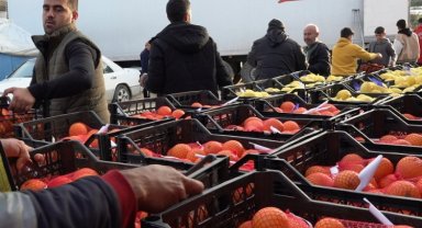 Mersin'den 24 ton narenciye desteği