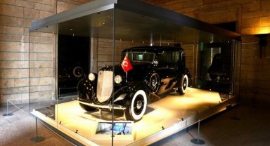 Şişecam'dan mirasa büyük katkı... Anıtkabir'in kule camları yenilendi