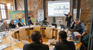 Sokak emekçileri Sokak İktisadı Çalıştayı'nda buluştu