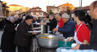 Bilecik Pazaryeri'nde ramazan bereketi