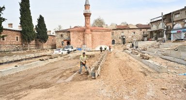 Bursa'nın kalbi 'Hanlar'da geri sayım