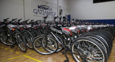 Gaziantep üretimli 30 bin bisiklet daha dağıtıldı