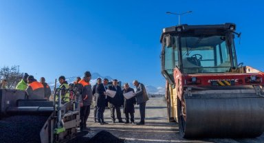 Kayseri Büyükşehir'de hizmetler 'yol'unda