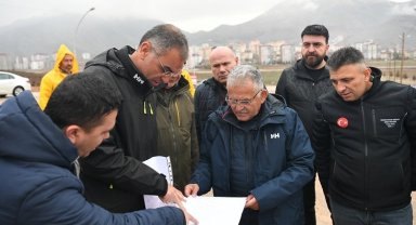 Kayseri canla başla deprem yaralarını sarıyor