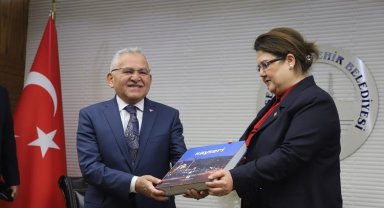 Kayseri kentini kitapla tanıtacak