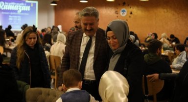 Kayseri Melikgazi'den yetimlere özel sofra