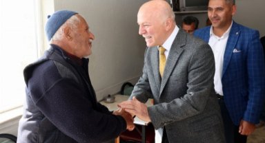 Mehmet Sekman esnafla buluştu