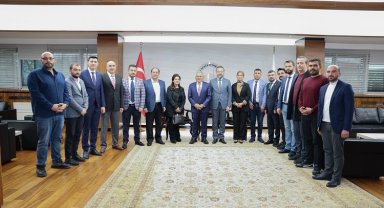 Memduh Büyükkılıç'a Kocasinan'dan ziyaret