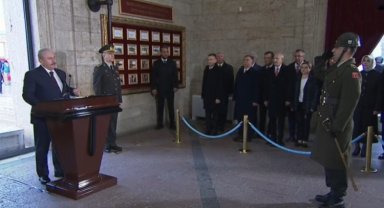 Mustafa Şentop'tan 23 Nisan mesajı