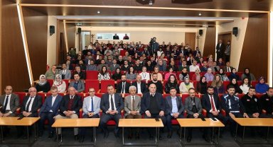 Mustafa Yalçın'dan mesai arkadaşlarına övgü