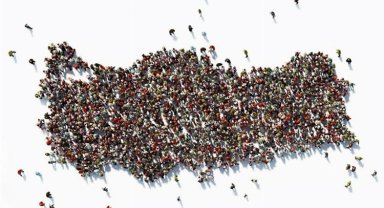 27 AB ülkesine göre Türkiye genç!