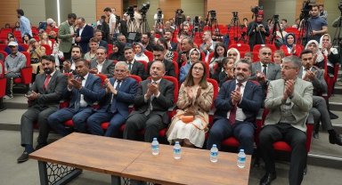 AK Parti Kayseri'ye 125 katılım