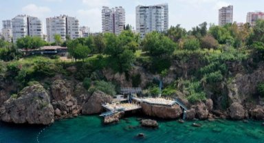 Antalya Muratpaşa'da plajlar bu yıl da ücretsiz
