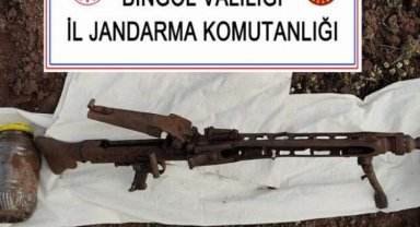 Bingöl'de patlayıcı madde, silah ve uyuşturucu ele geçirildi