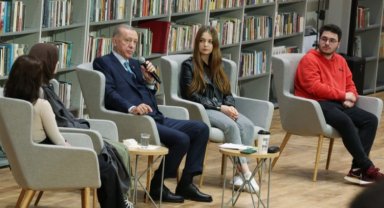 Cumhurbaşkanı Erdoğan gençlerle buluştu... 28 Mayıs'ta gençler esaslı ders verecektir