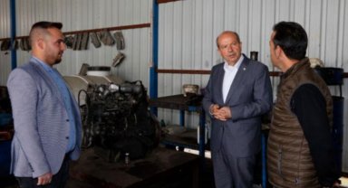 Ersin Tatar esnafın derdini dinledi