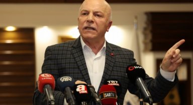 Erzurum'da gerginlik açıklaması: "Taşlar sopalar CHP grubu içerisinden"