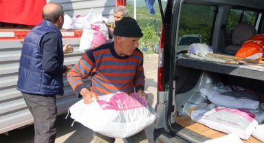 Kocaeli'den gübre desteği yüz güldürüyor