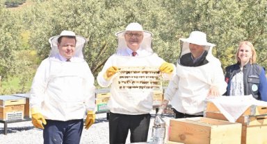 Manisa'da üreticilere bal gibi hizmet
