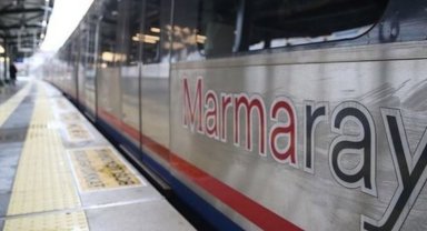Marmaray'da intihar girişimi... Seferler gecikmeli yapılıyor!