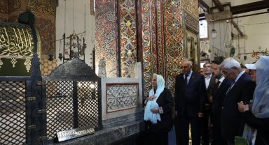 Mevlana'nın Konya'ya gelişinin 795. yılı