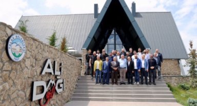 Mustafa Yalçın'dan yoğun tempo